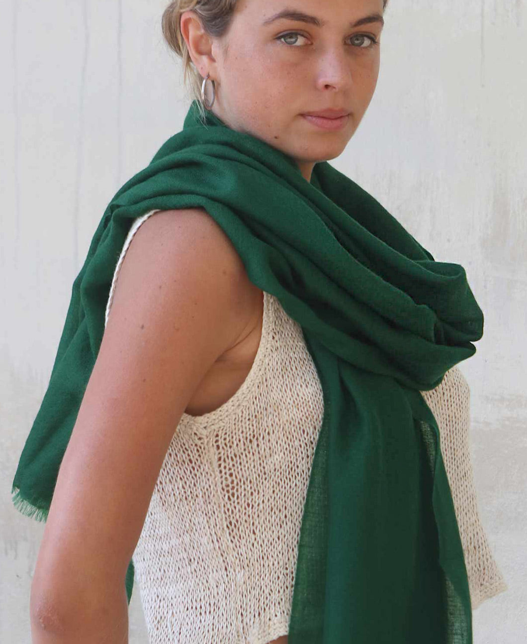 thumbnail interactive-video image 1 of CJ Apparel Women's Dark Green Solid Pashmina Shawl – Tasselled, Soft & Lightweight – 80x28 Inches 1 of 3