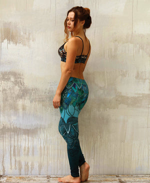 Aqua Lace yoga leggings