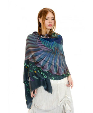 Onyx bird feathers shawl